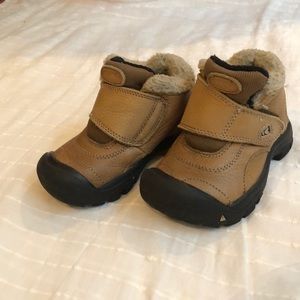 Keen Kootenay Toddler size 9 Boots